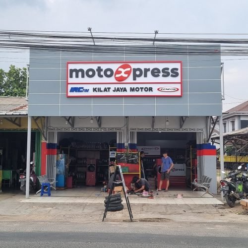 Toko Ban Motor Kilat Jaya Motor